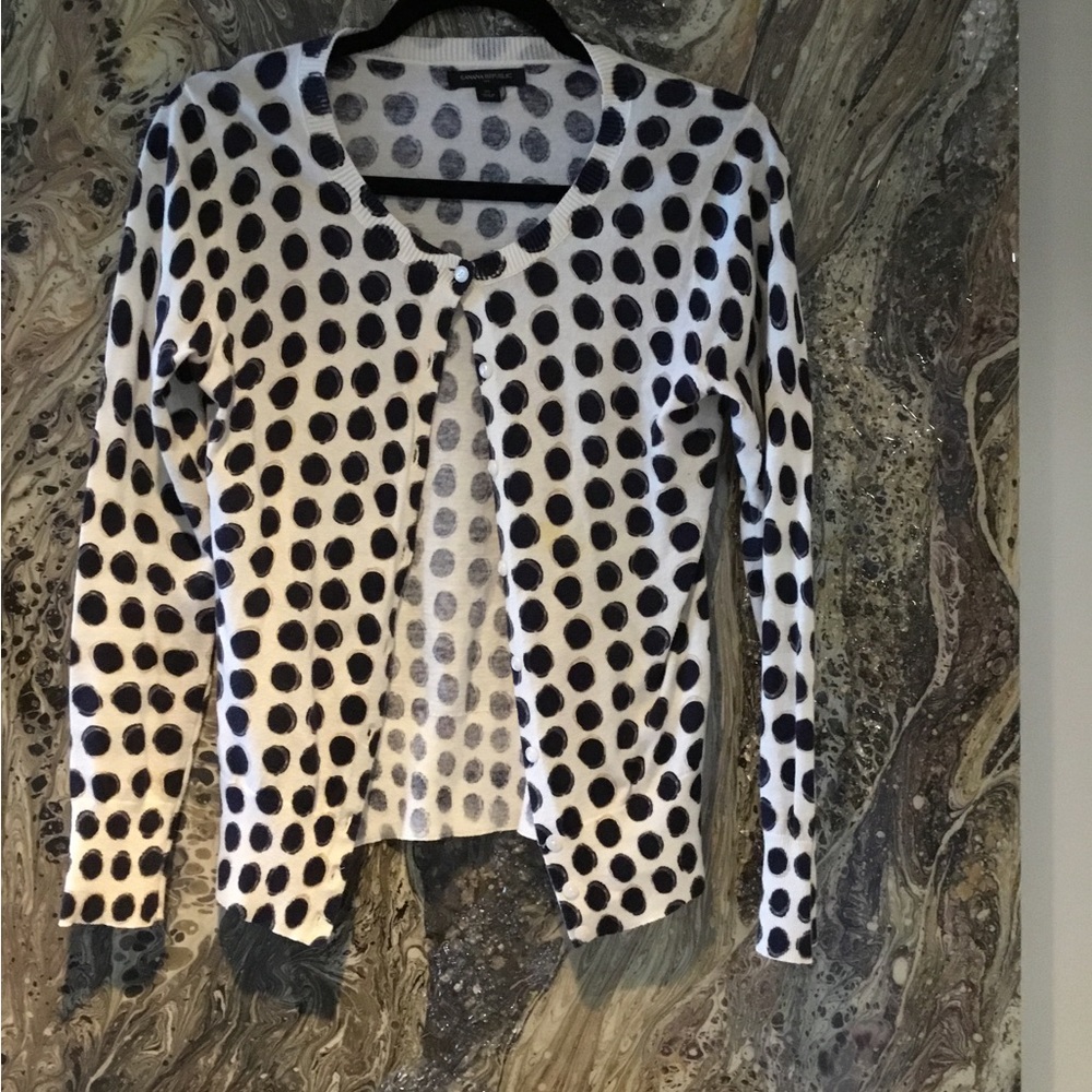 Versatile cardigan.